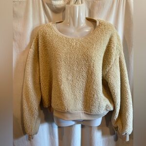 Derek Heart Cream Cropped Sherpa Pullover size L